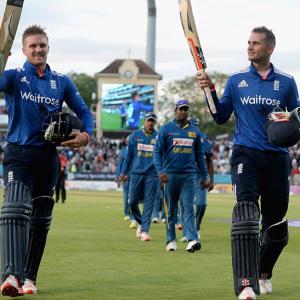Hales, Roy power England to crushing win against Sri Lanka