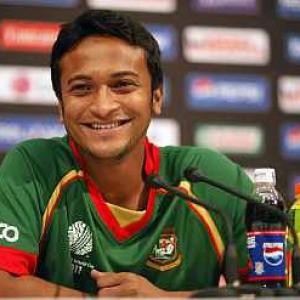 Bangladesh's Shakib reprimanded for breaching ICC code of conduct