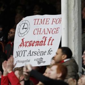 Wenger certain of Arsenal future despite growing criticism