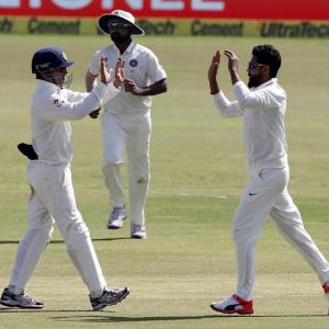 It's not only Ashwin's responsibility to get wickets: Jadeja