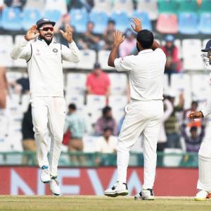 India outplay England in Mohali to take 2-0 lead in series