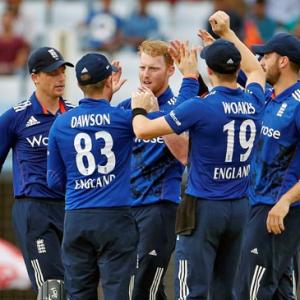 After Bangladesh triumph, England eye top ranking in ODIs
