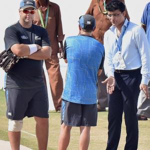 Troubled Kiwis take tips from Ganguly