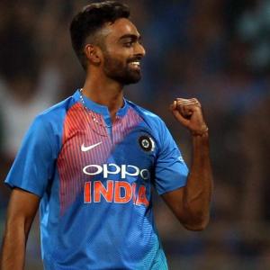 India outclass SL to complete 3-0 series whitewash