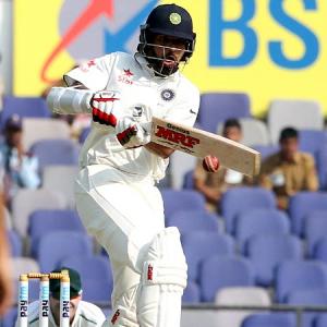 Dhawan to replace injured Vijay for Sri Lanka Tests