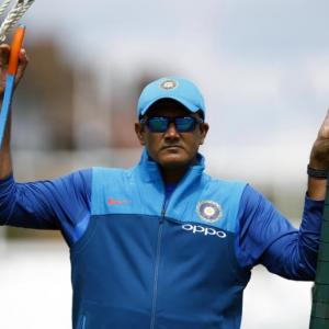 Kumble steps down as India's coach