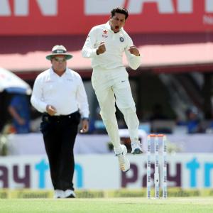 Should India include Kuldeep for the first Test?