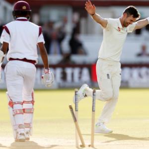 3rd Test, Day 2: England take charge