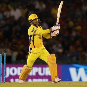 IPL PHOTOS: Dhoni's heroics in vain as CSK lose to Punjab