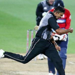 Boult strikes give New Zealand win over England