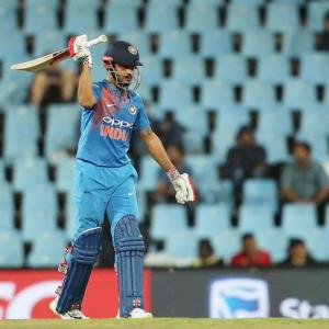 Frustrated Pandey has big boots to fill batting at number 5