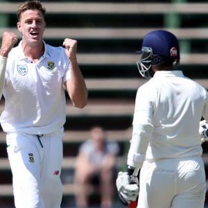 PHOTOS: South Africa take upperhand on Day 1