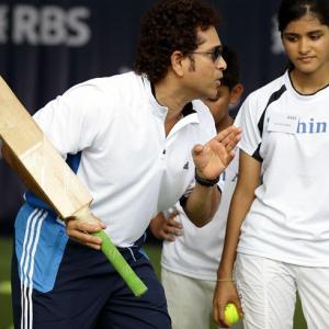 Here's your chance to take cricketing lessons from Tendulkar