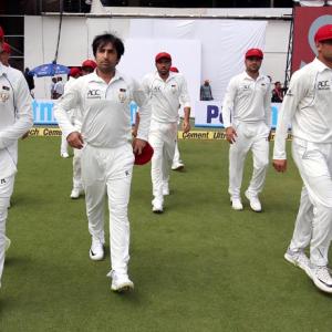 'Naive' Afghanistan have mountain to climb, says coach Simmons