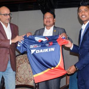 IPL: Nepal's Lamichchane gets his Daredevils jersey