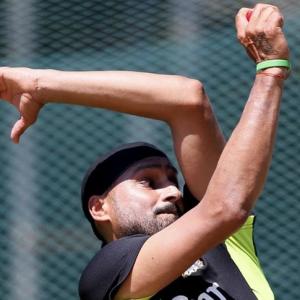 India's pink-ball shyness leaves Harbhajan perplexed