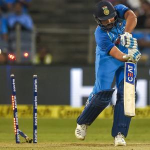 Did India miss an all-rounder? Kohli dissects loss of Pune ODI