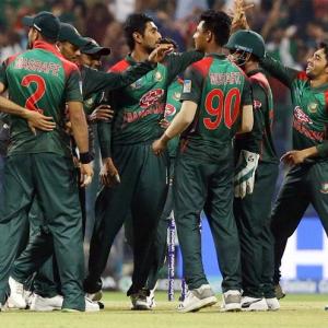 PIX: Gritty Bangladesh knock out Pakistan; set up India final