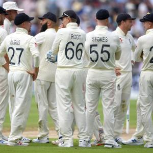 'Names and numbers on Test jerseys are rubbish'