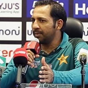 Phehlukwayo accepts Pakistan captain Sarfraz apology