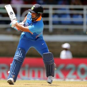 There will be rap on the knuckles: Shastri warns Pant