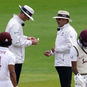 2nd Test: Ball sanitised after Sibley uses saliva