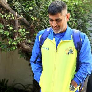 SEE: Dhoni leaves Chennai after IPL's suspension