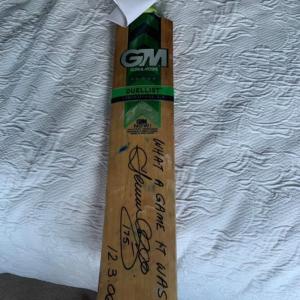 COVID-19: Gibbs to auction record-chasing bat