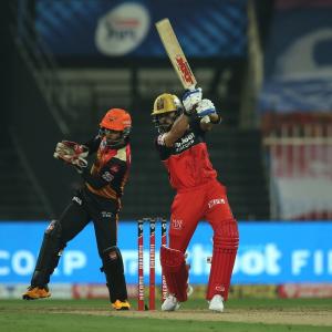 Royal Challengers, Capitals in battle for top-two finish