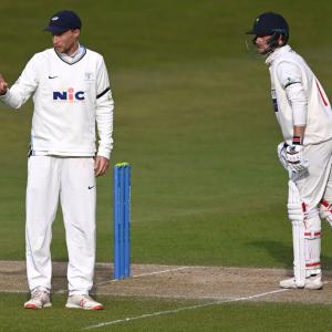 Joe Root overshadowed by brother Billy in County clash