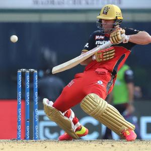 Top Performer: AB blasts RCB to victory