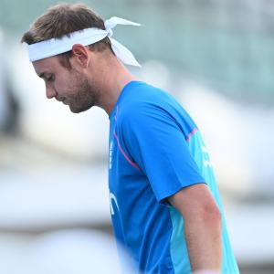 England's Broad doubtful for second Test vs India