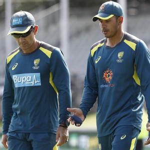 Khawaja slams Australian players over coach Langer