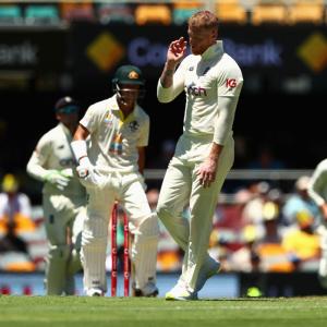 Ashes: Stokes no-ball controversy as Warner reprieved