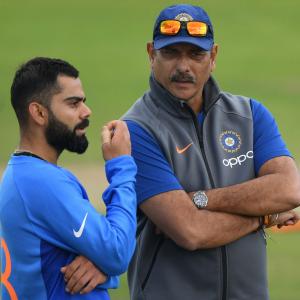 No reason to remove Shastri if he is doing well: Kapil