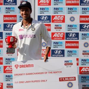 Not disappointed to miss my maiden Test ton: Sundar