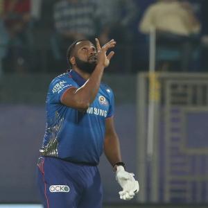 IPL PICS: Chennai Super Kings vs Mumbai Indians
