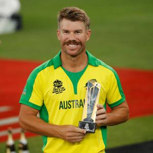 Warner silences critics with super gig at T20 WC