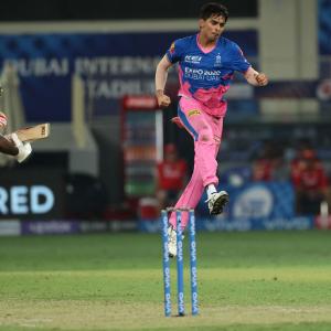 IPL PICS: Royals snatch thrilling win over Kings