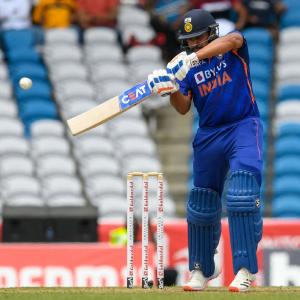 3rd T20: Captain Rohit retires hurt with back spasm