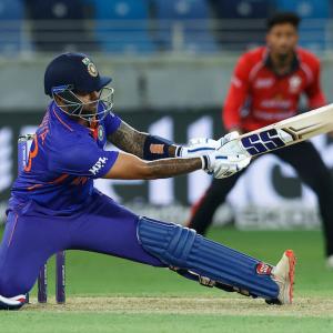 Asia Cup: SKY sizzles as India beat HK; enter Super 4