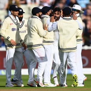 5 down, but England will continue to attack: Anderson