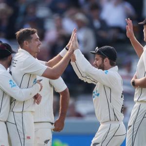PHOTOS: England vs New Zealand, 1st Test, Day 1