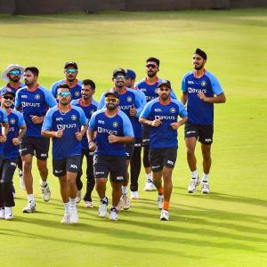 India, SA Warm Up for Thursday's Game