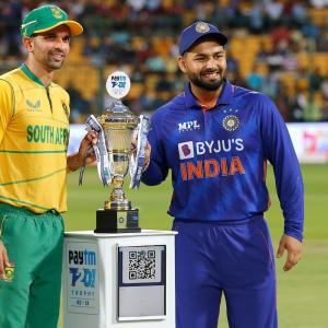 India, South Africa share honours following wash-out