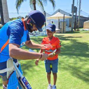 SEE: 11 Year Old Bowler Impresses Rohit
