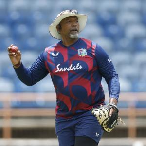 Windies coach Simmons steps down after T20 WC exit