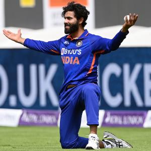 T20 WC: 'Jadeja's absence a massive loss for India'