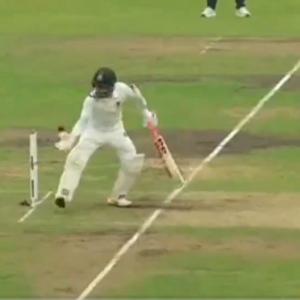Mirpur Test: Mushfiqur given out for obstructing field