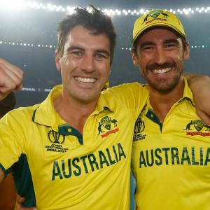Starc beats Cummins to become IPL's most expensive buy